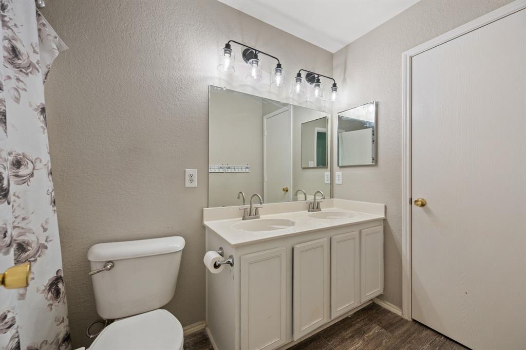 Vineyards At Heritage The - Residential