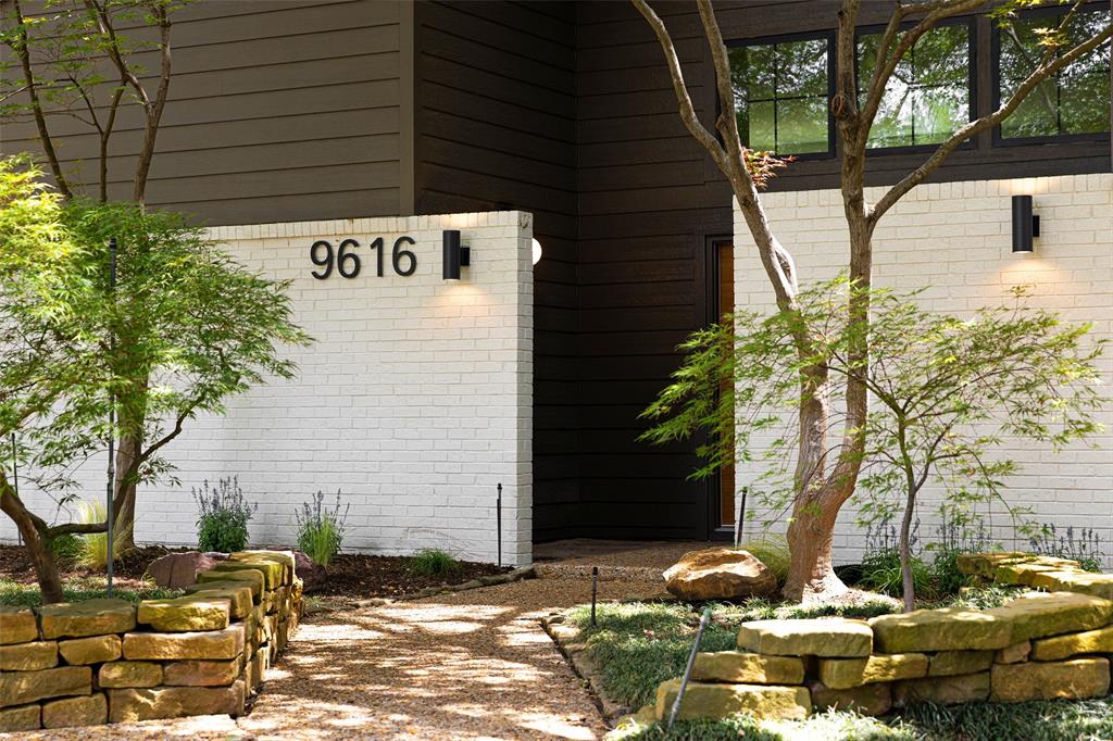 Lake Hlnds Add - Residential