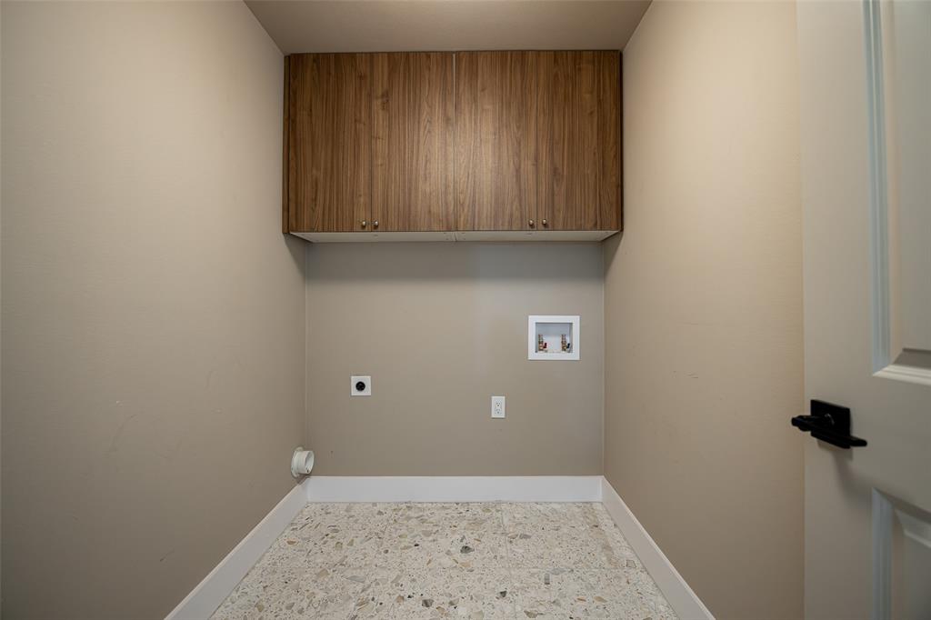 Lake Hlnds Add - Residential