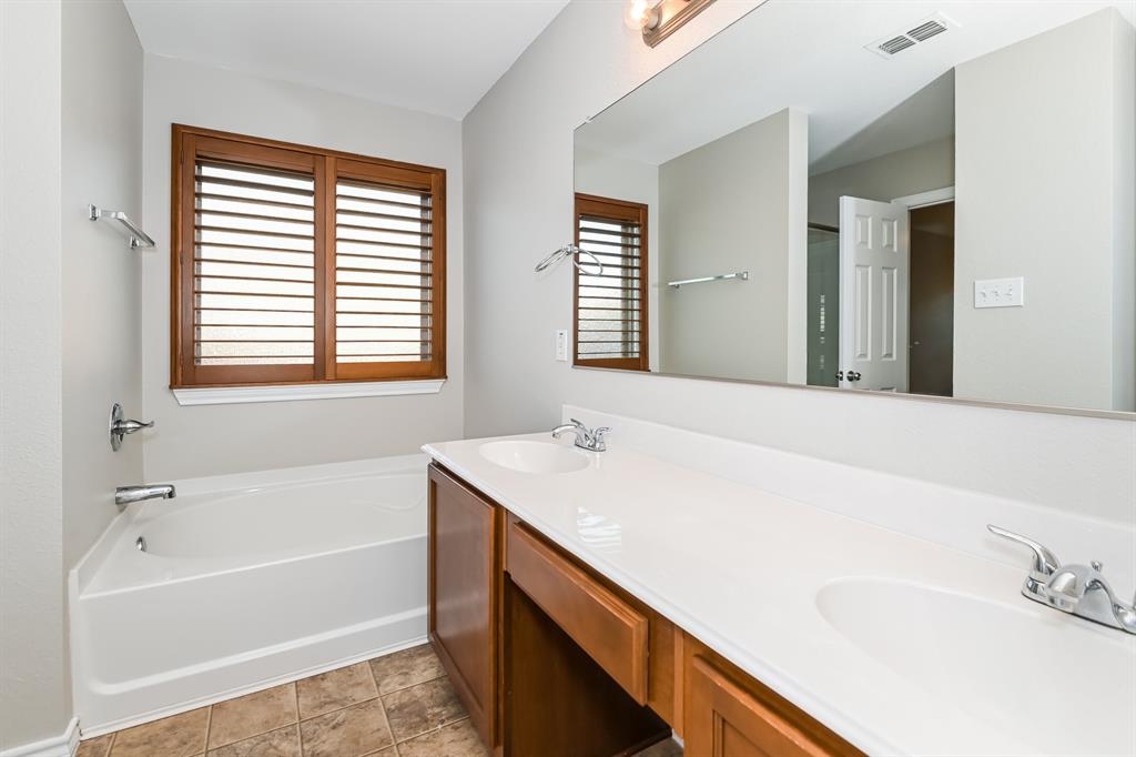 Eastridge South Ph I - Residential Lease