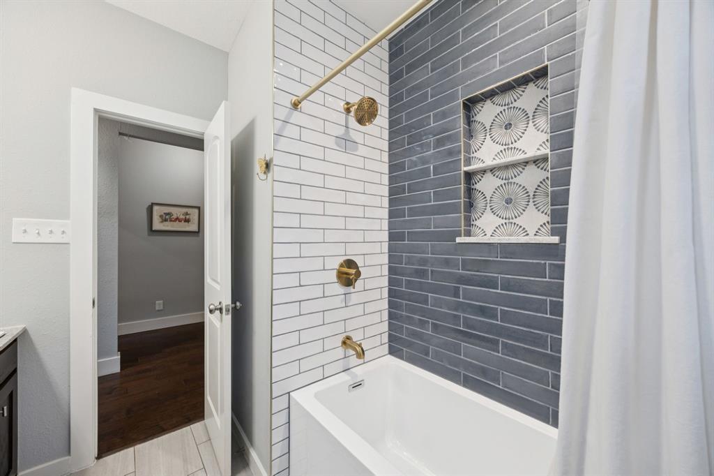 G T Hawpes Homestead - Residential