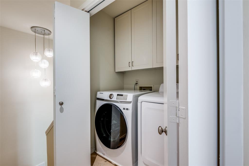 Haymeadow Twnhs - Residential