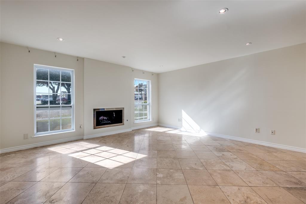 Haymeadow Twnhs - Residential