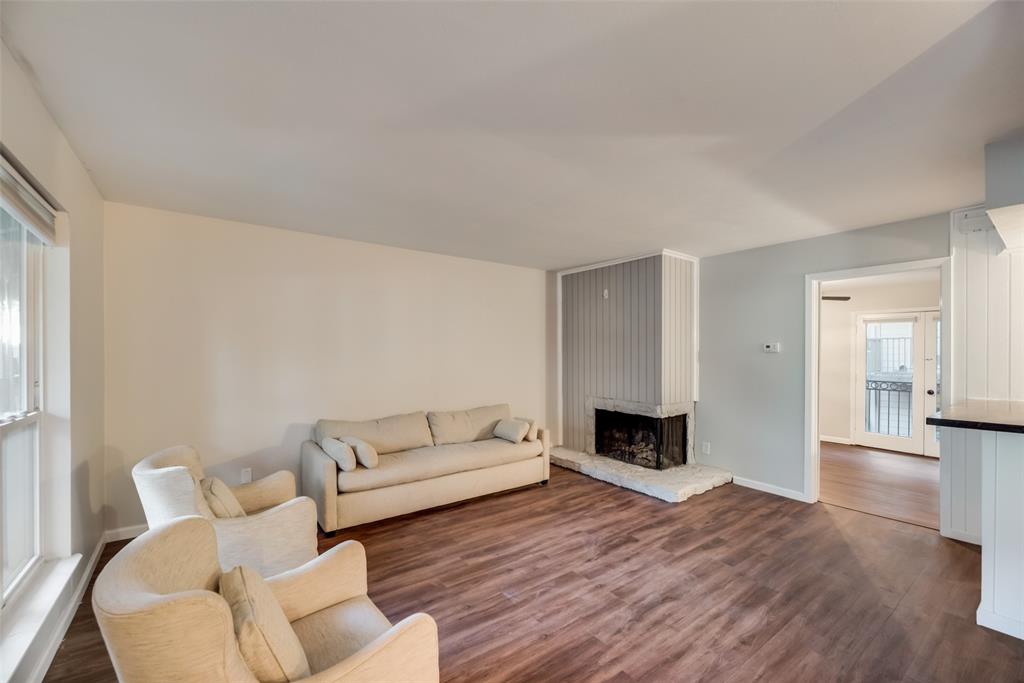 STONES THROW CONDOMINIUM - Residential Lease