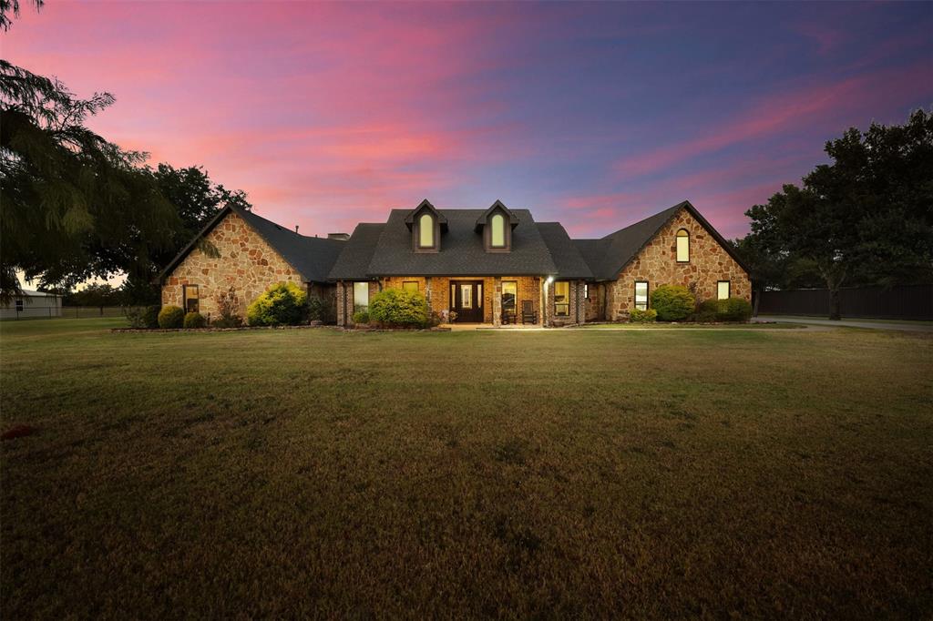 8129 County Road 2419