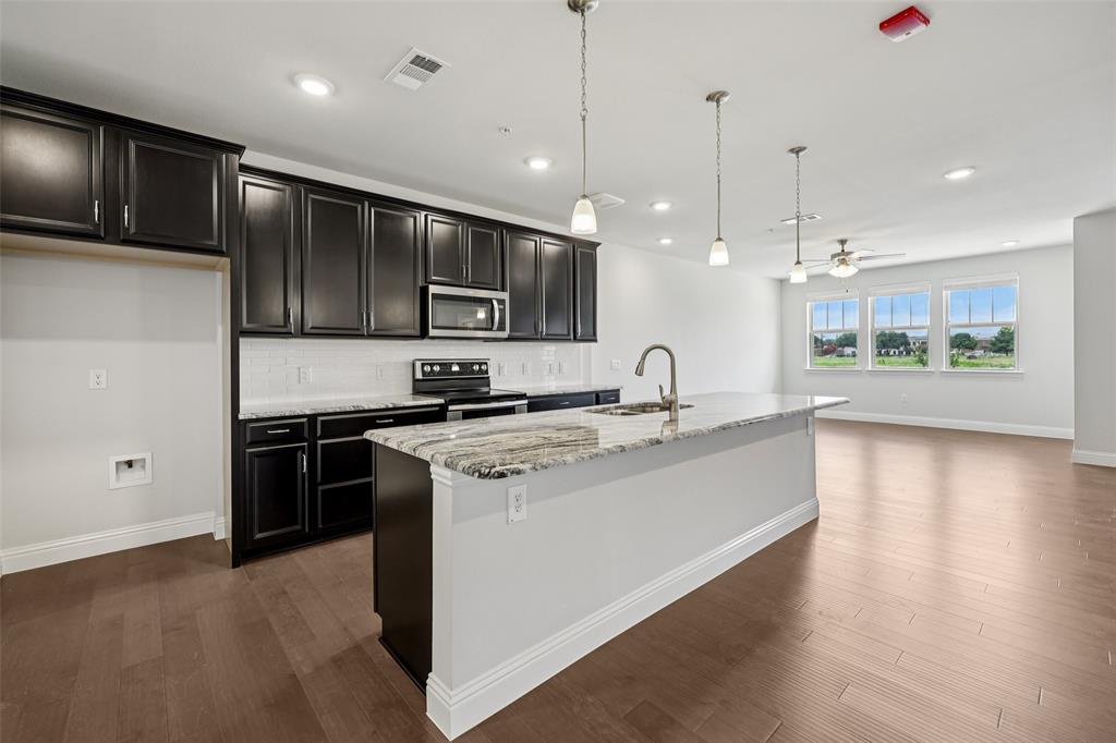 1735 Wittington Place 2203