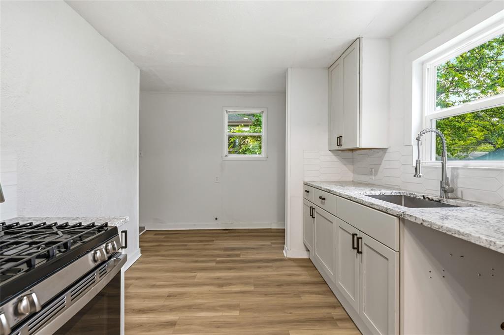 Deerpath Village 05 - Residential