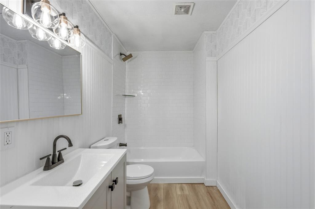 Deerpath Village 05 - Residential