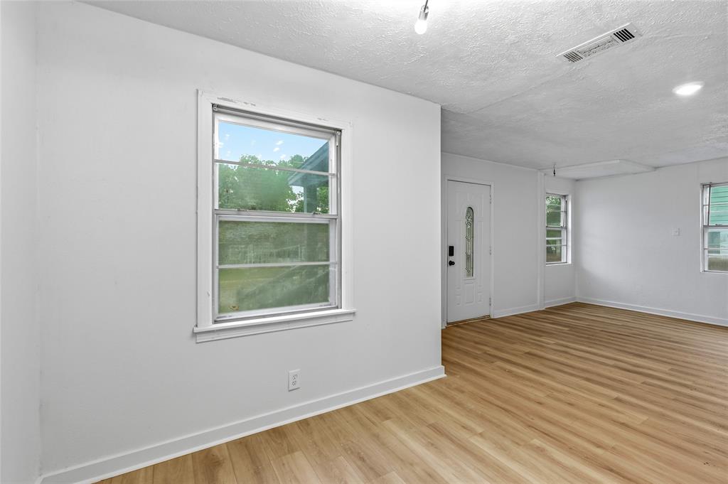 Deerpath Village 05 - Residential