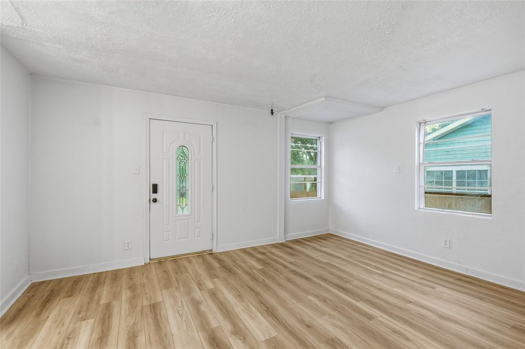 Deerpath Village 05 - Residential
