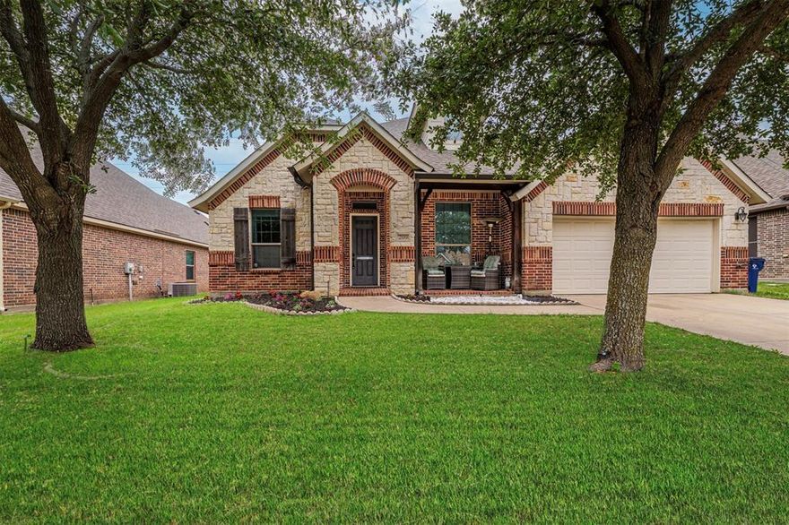 Discover this beautiful 3-bedroom, 2-bathroom home in Waxahachie, offering a perfect blend of comfort and style. From the moment you arrive, the beautifully maintained lawn creates inviting curb appeal, while elegant archways and tray ceilings guide you through the thoughtfully designed interior. The kitchen is both functional and stylish, featuring a breakfast bar and abundant storage, ideal for everyday living and entertaining.

The spacious living room is filled with natural light from large windows and showcases high ceilings and a cozy fireplace, creating a warm and welcoming atmosphere. The primary suite offers a peaceful retreat with plenty of natural light, a generous closet, and a private ensuite bathroom complete with a relaxing garden tub.

Step outside to your own backyard oasis, perfect for summer gatherings, grilling, or cooling off in the pool. Conveniently located near Brown Singleton Park with easy access to Hwy 287, this home offers both tranquility and accessibility.