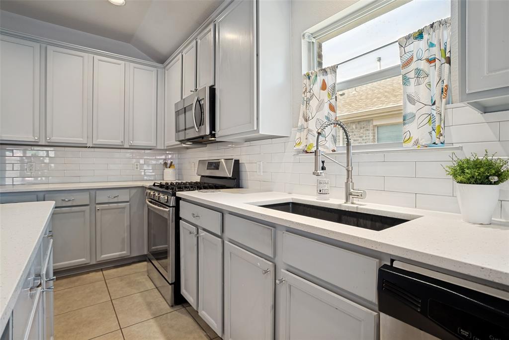 Hunters Creek Ph 1 - Residential