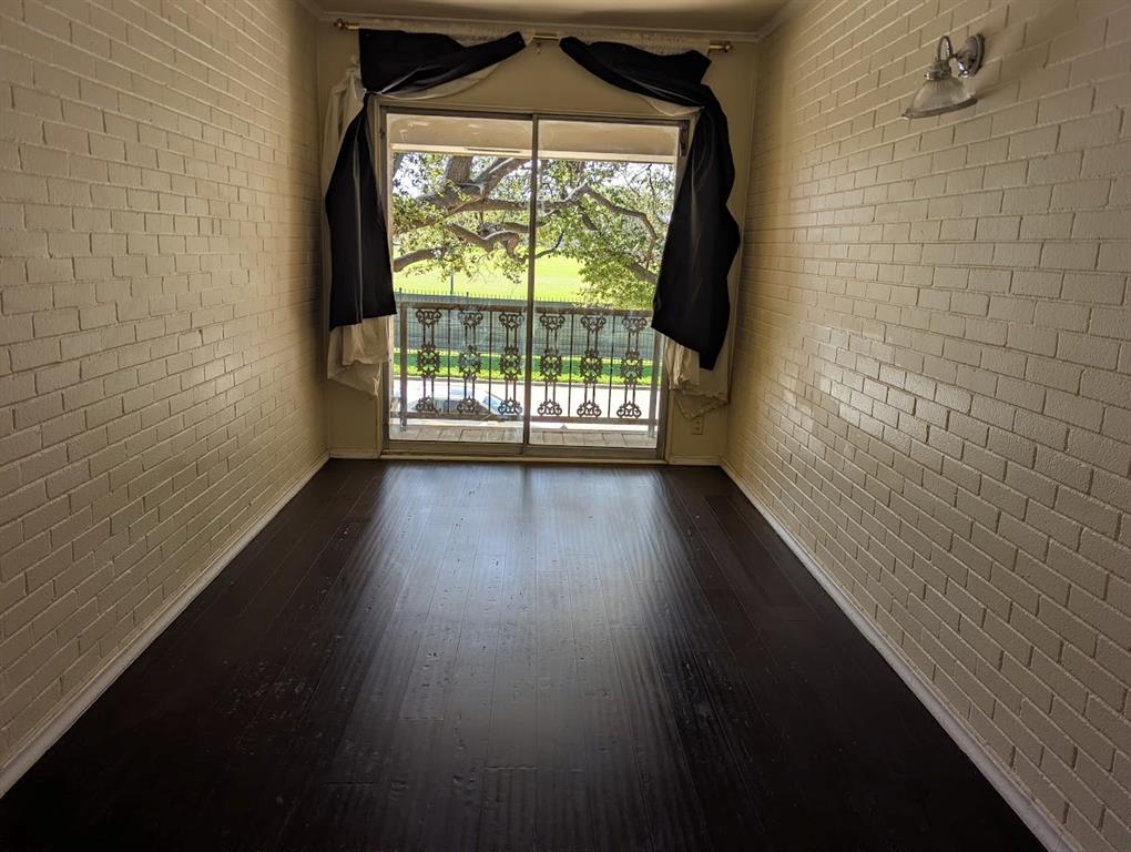 Park Central Condo - Residential