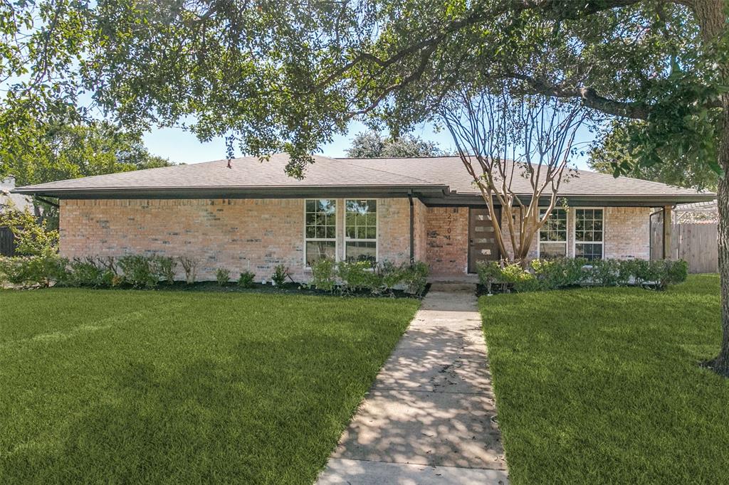 2704 Parkhaven Drive