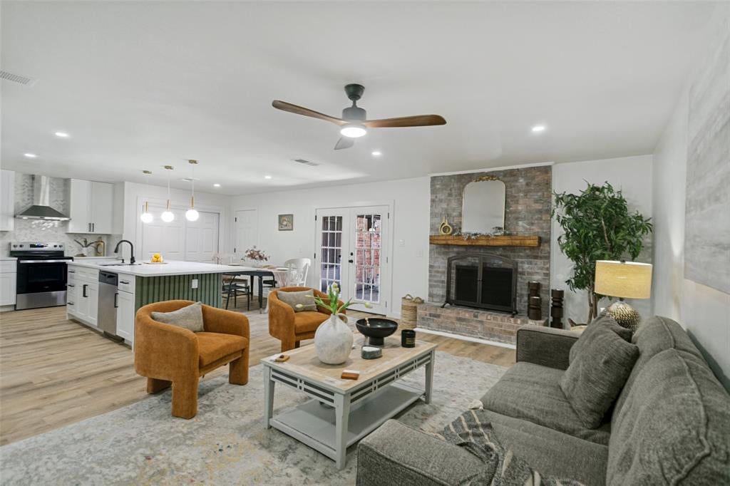 2704 Parkhaven Drive