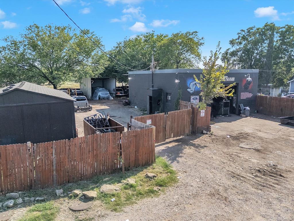 Browning Sub - Commercial Sale