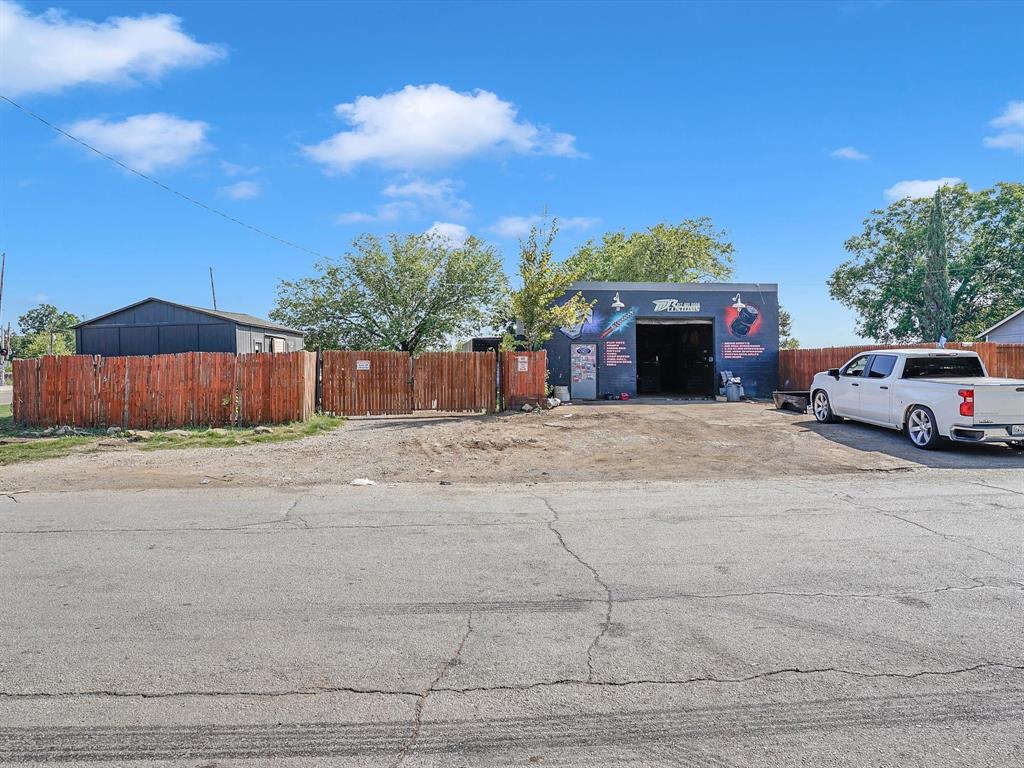 Browning Sub - Commercial Sale