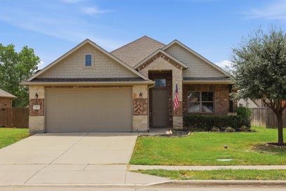 11 Pleasant Valley Sanger TX 76266