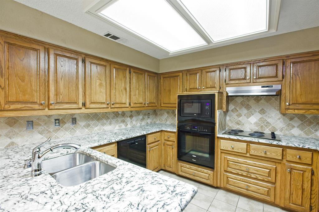 Dallas, Texas 75287, United States, 6 Bedrooms Bedrooms, ,4 BathroomsBathrooms,Residential,Active,233638