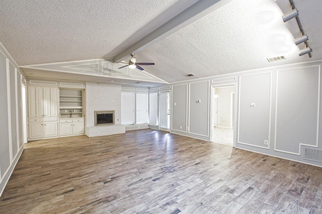 Dallas, Texas 75287, United States, 6 Bedrooms Bedrooms, ,4 BathroomsBathrooms,Residential,Active,233638