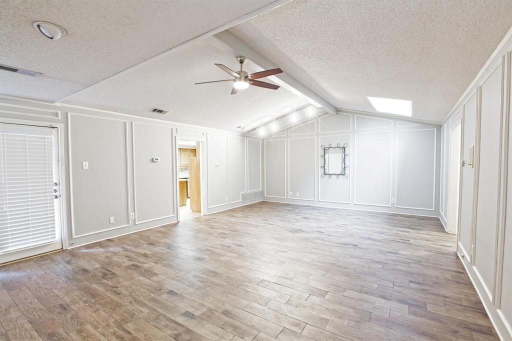 Dallas, Texas 75287, United States, 6 Bedrooms Bedrooms, ,4 BathroomsBathrooms,Residential,Active,233638