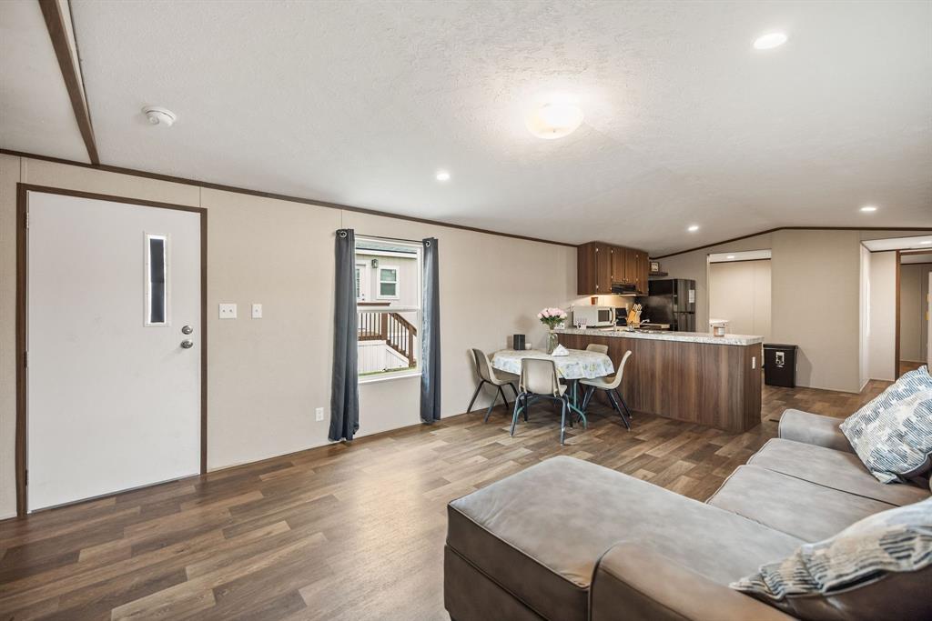 Indian Creek - Residential