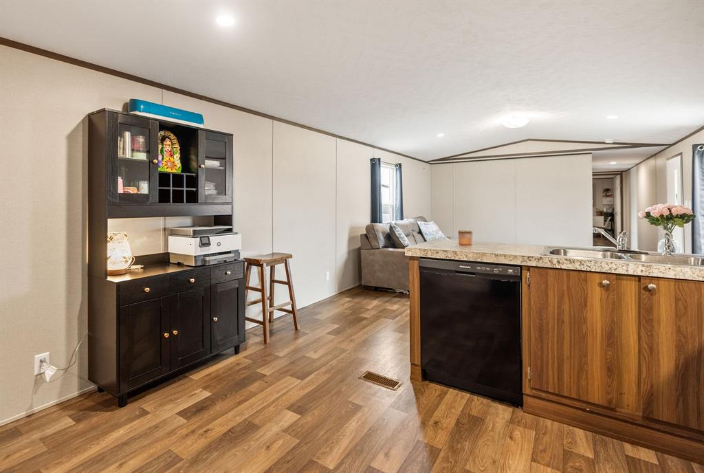 Indian Creek - Residential