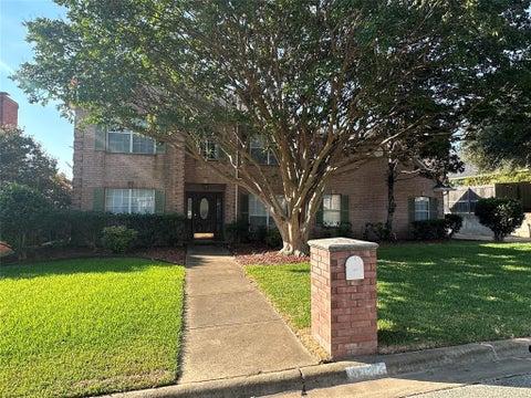 Photo of 1724 Alpine Drive, Sherman, TX 75092 (MLS # 21394215)