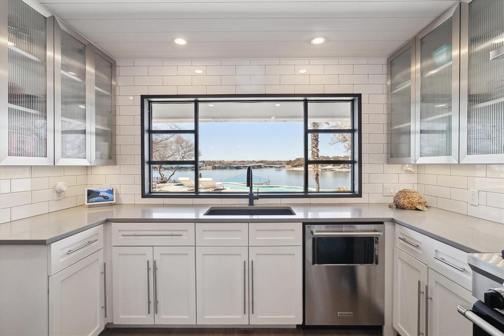 Lake Country Estates Add - Residential