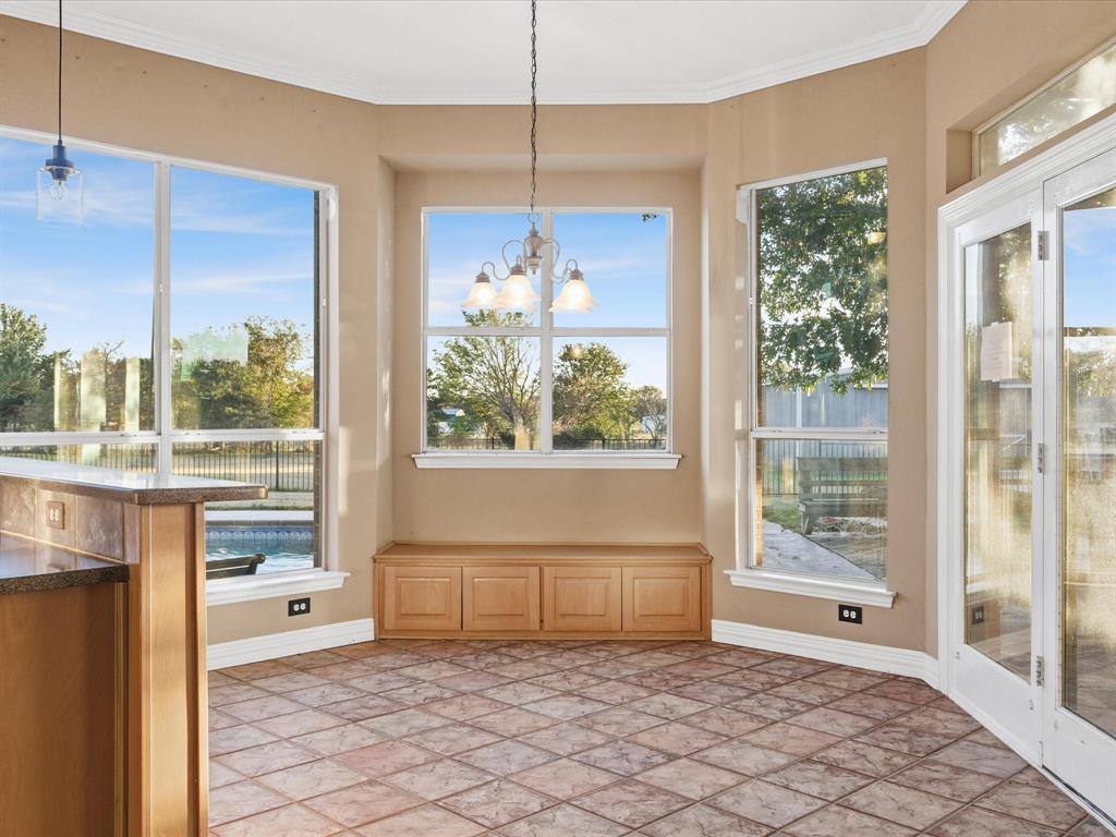 Emerald Sound At Lake Lewisvil - Residential