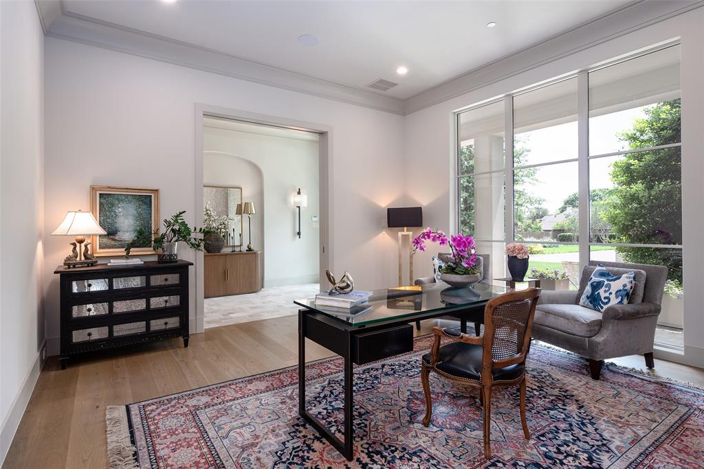 Royal Gardens - Residential