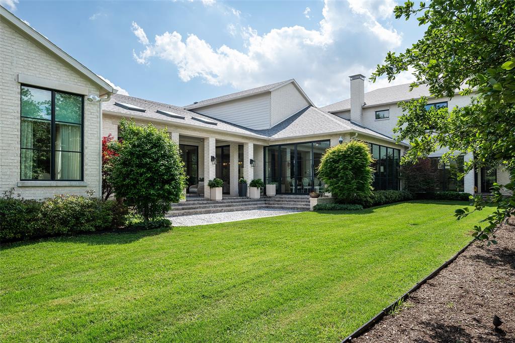 Royal Gardens - Residential