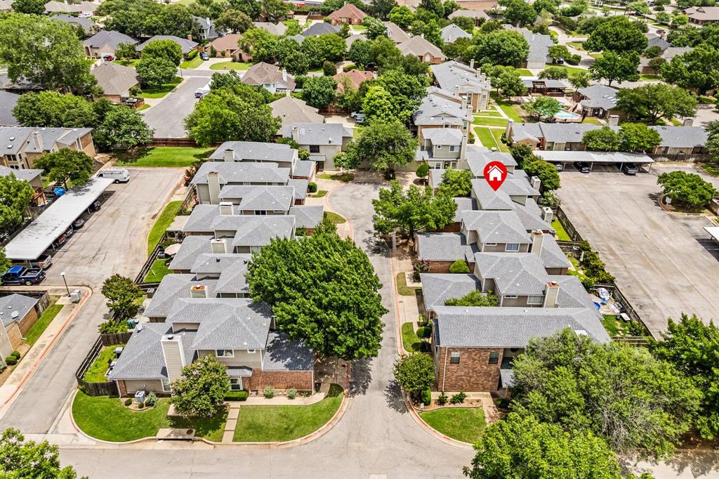 1919 Maplewood Trail