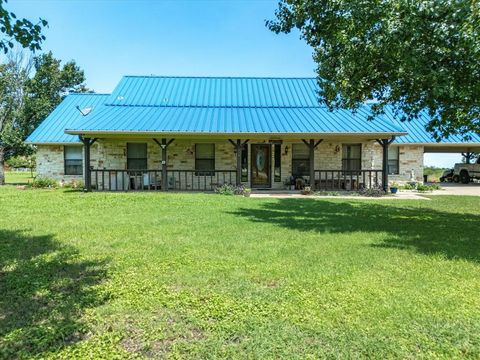 239 Valek Road Ennis TX 75119