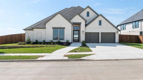 10453 Gray Hills Drive Fort Worth TX 76126
