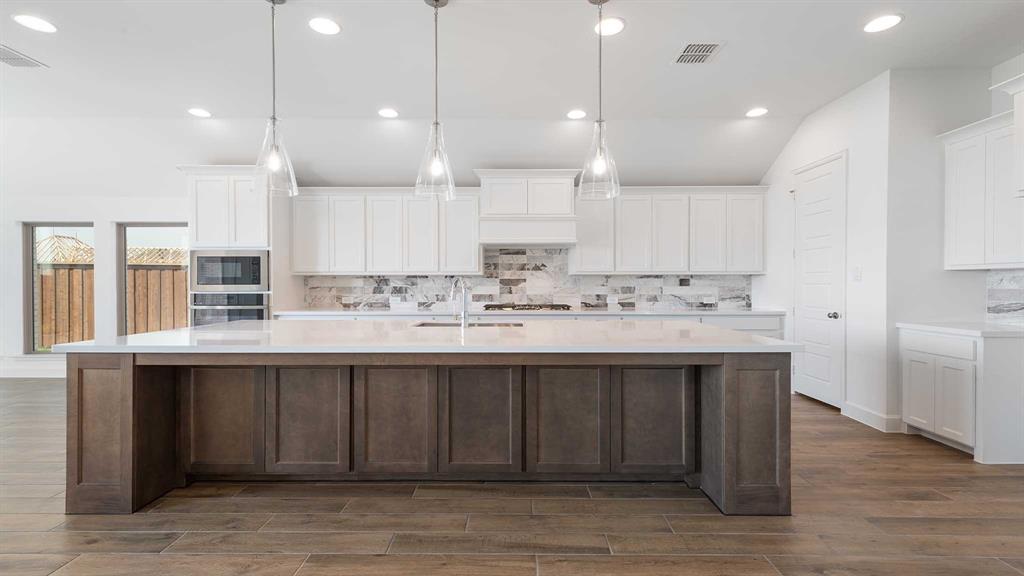 10453 Gray Hills Drive