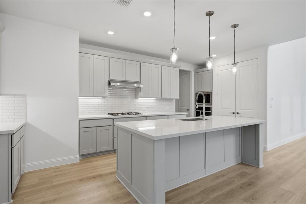 Highland Lakes - Residential