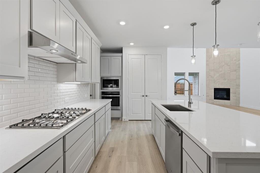 Highland Lakes - Residential