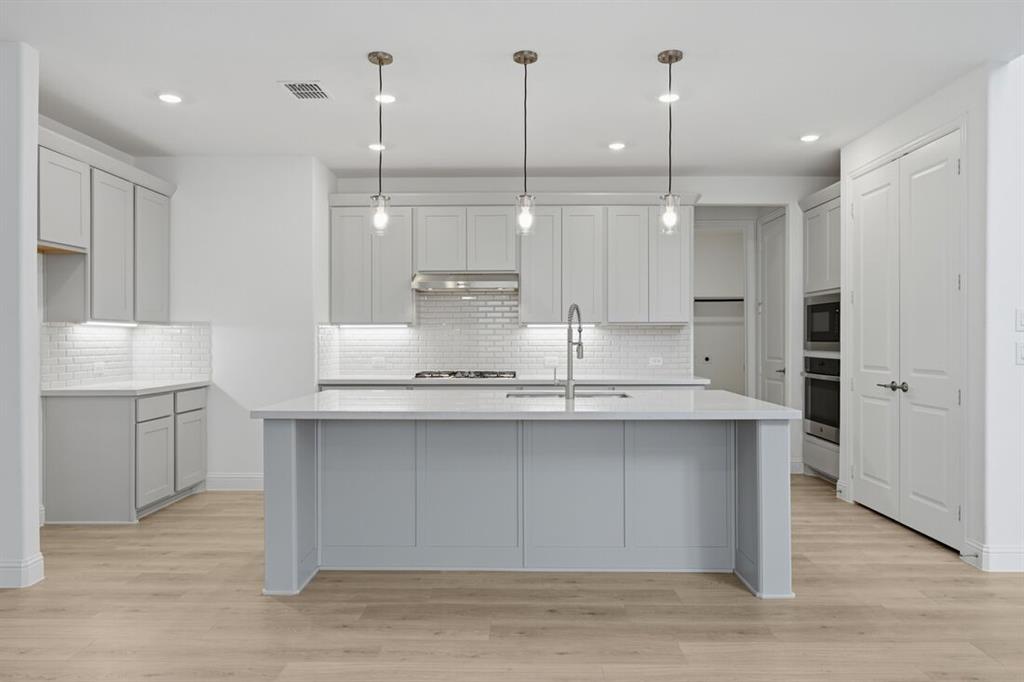 Highland Lakes - Residential