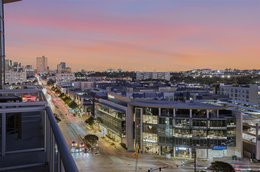 3100 W 7th Street 811