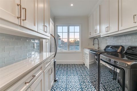 Tiny photo for 3820 Potomac Avenue, Highland Park, TX 75205 (MLS # 21056847)