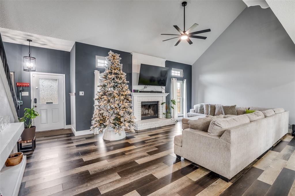 1017 Meadow Creek Drive