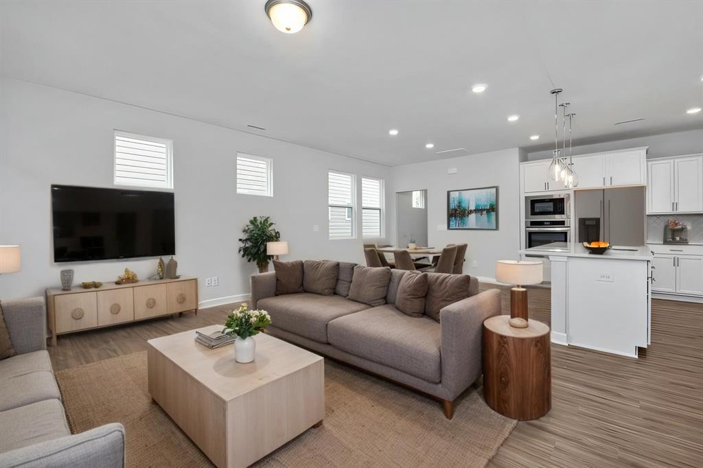 Lake Park Villas - Residential