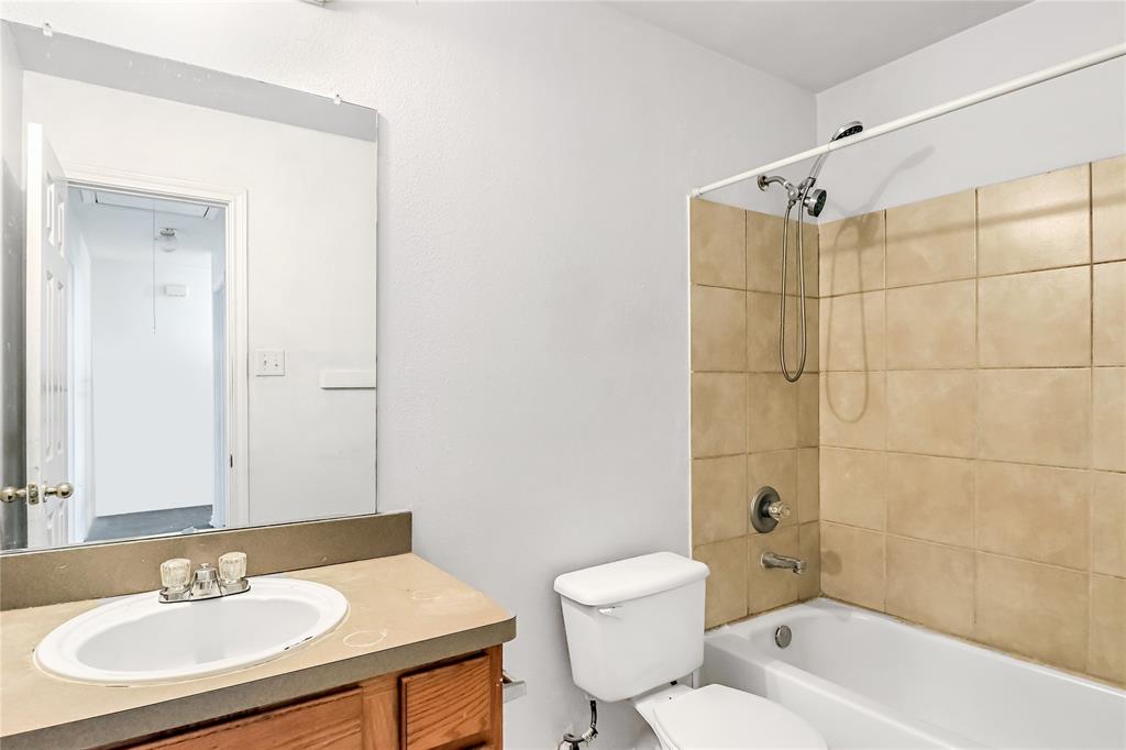 Las Brisas Sub - Residential Income