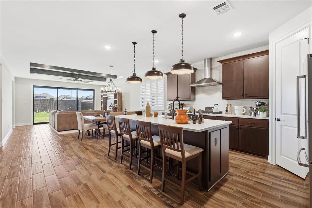 16912 Eastern Red Boulevard