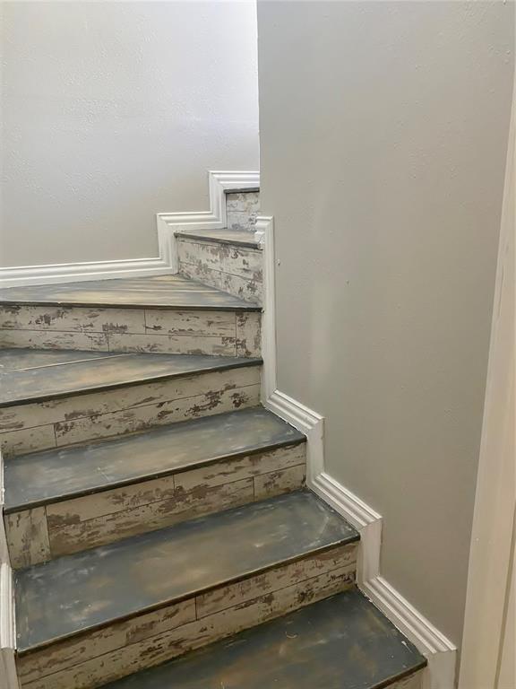 West Ft Worth Land Co - Residential Lease