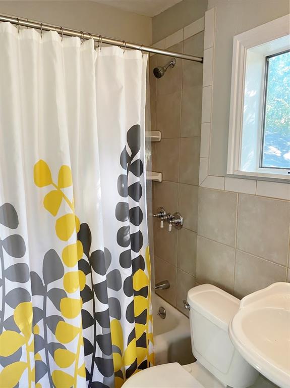 West Ft Worth Land Co - Residential Lease