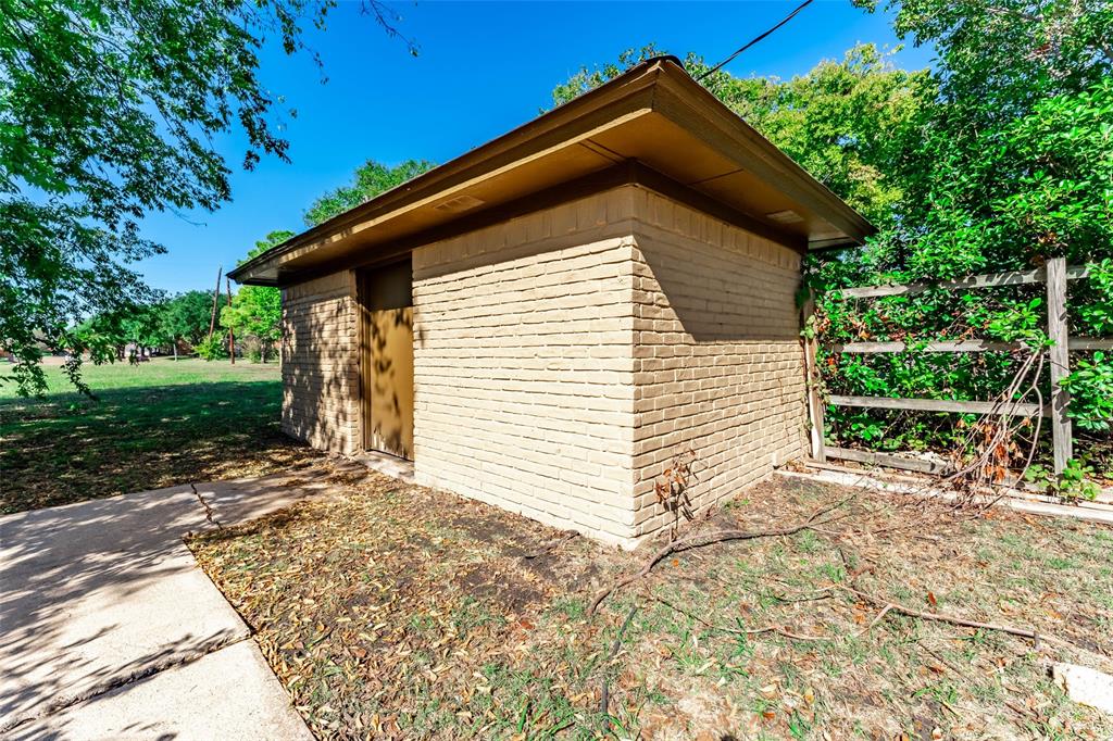 Ponderosa 01 - Residential