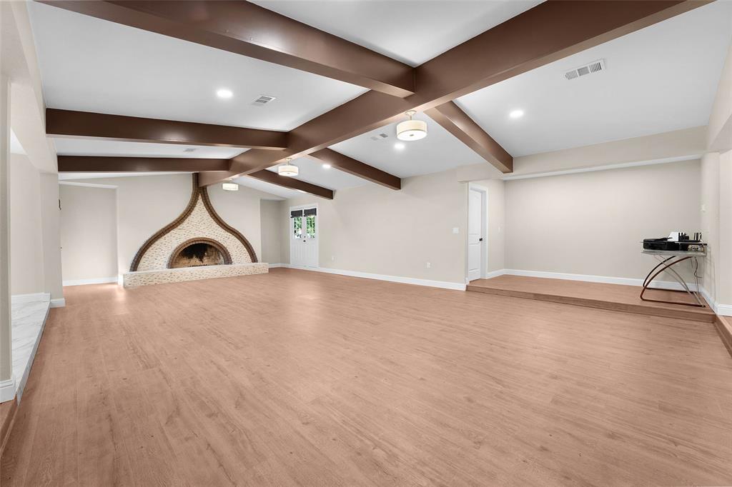 Ponderosa 01 - Residential