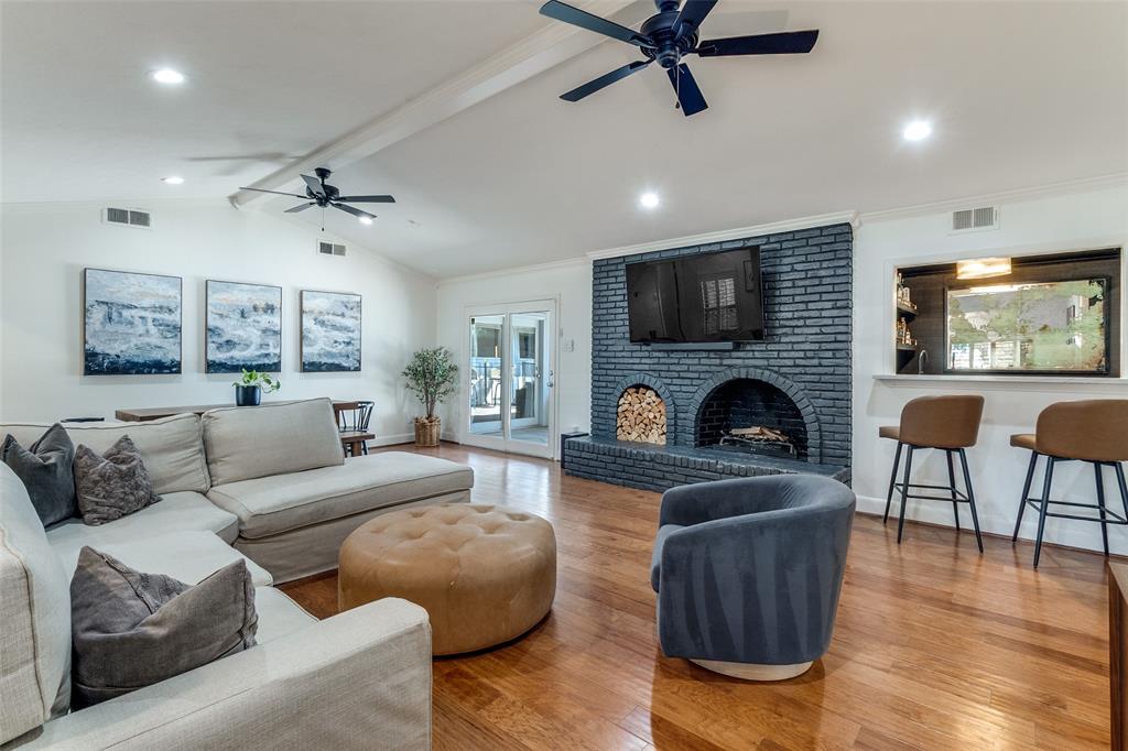 Lovers Lane East - Residential